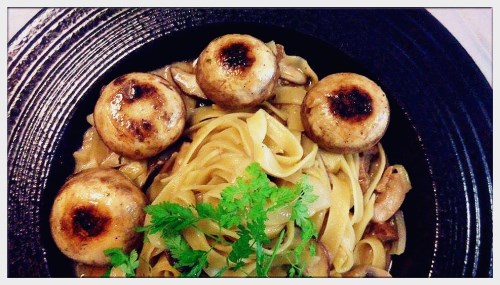 ✒ 牛肝菌菇寬扁麵